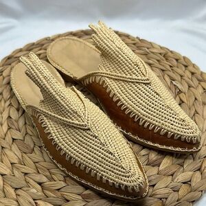 Woman’s  Tan Leather and Cream Woven Raffia Slippers Very Unique